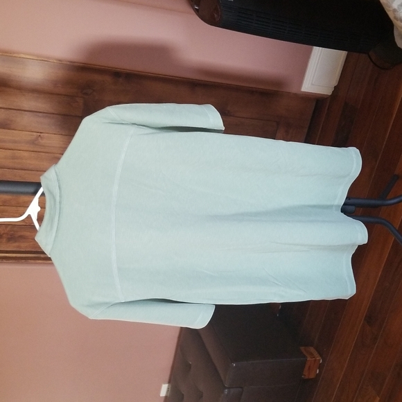 Polo shirt . - Picture 3 of 4